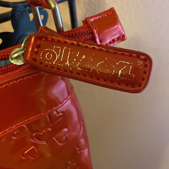 Olive Oyl red metallic adjustable crossbody bag with three sections - Picture 10 of 11